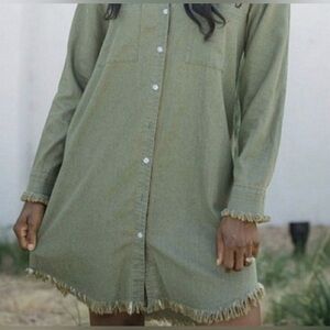 NWT FRANCIS CABREL Button Up Raw Edge Shirt Dress Olive Green SZ M